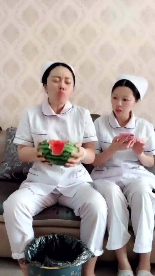 石家庄护士吃瓜,网络热议背后的真相与反思